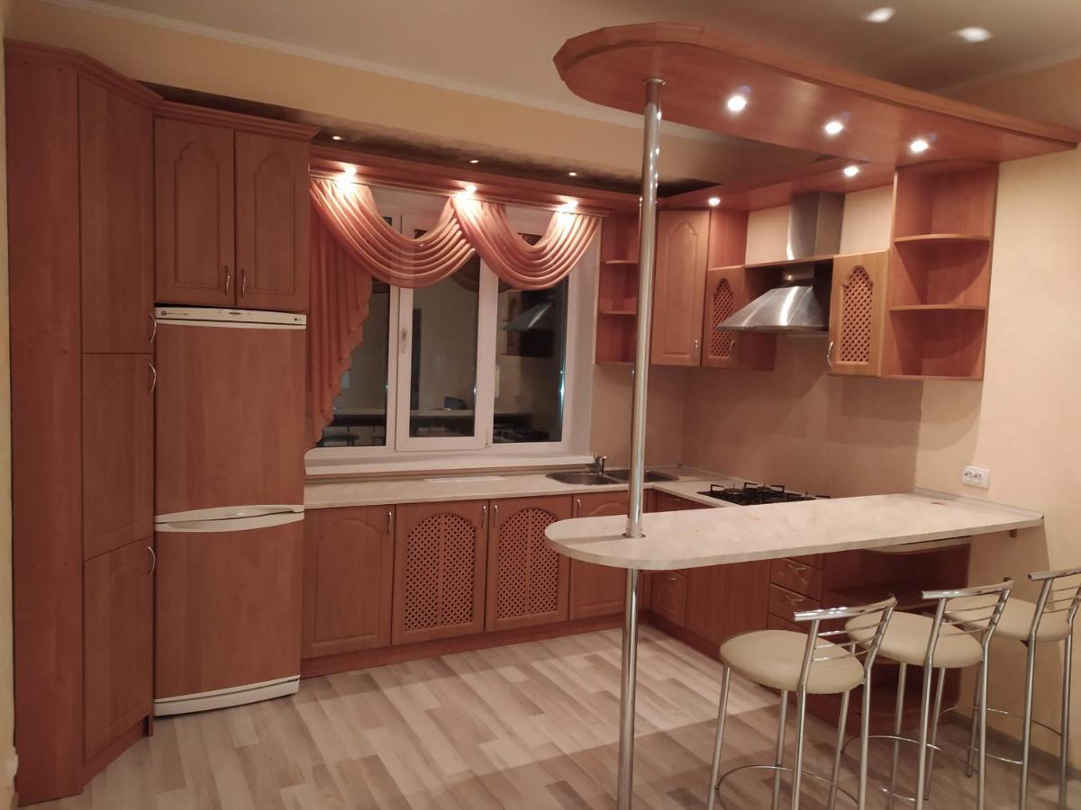 Двухкомнатная Квартира С Кухней Студией Бровары. Екстериор снимка